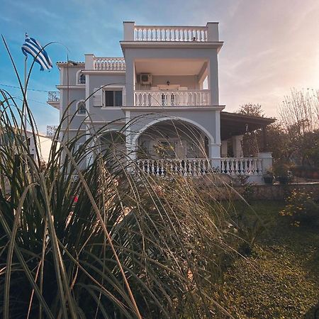 Theros Villa Planos  Exterior photo