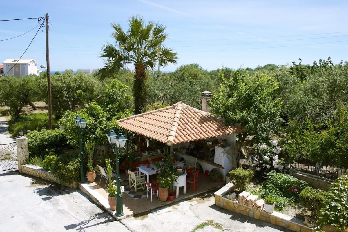 Theros Villa Planos  Exterior photo