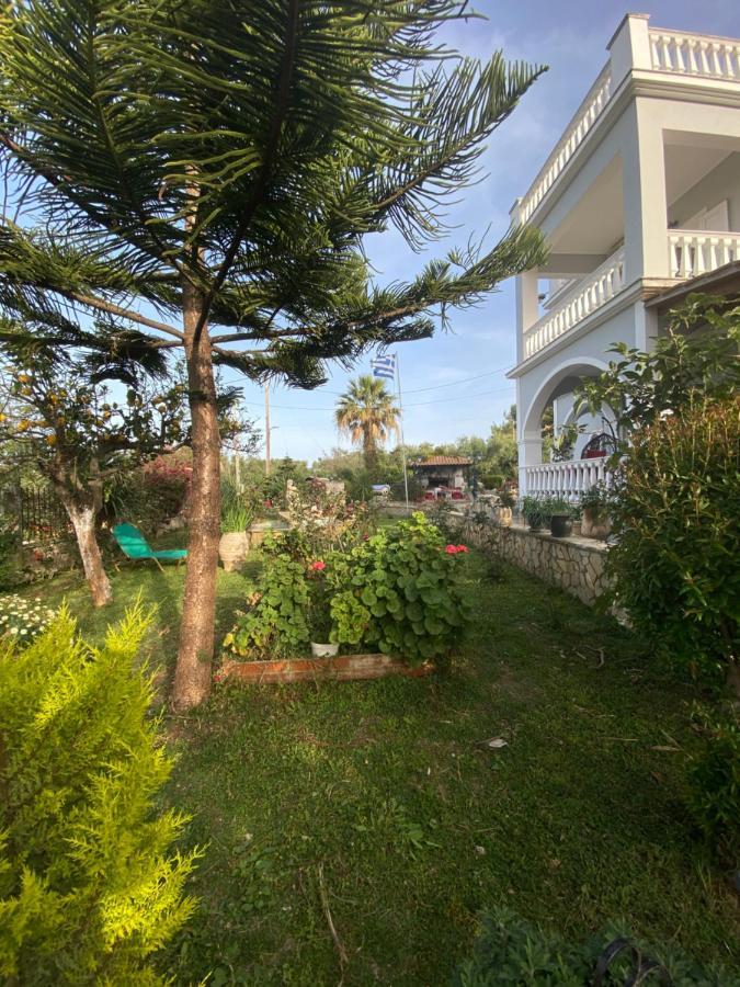 Theros Villa Planos  Exterior photo